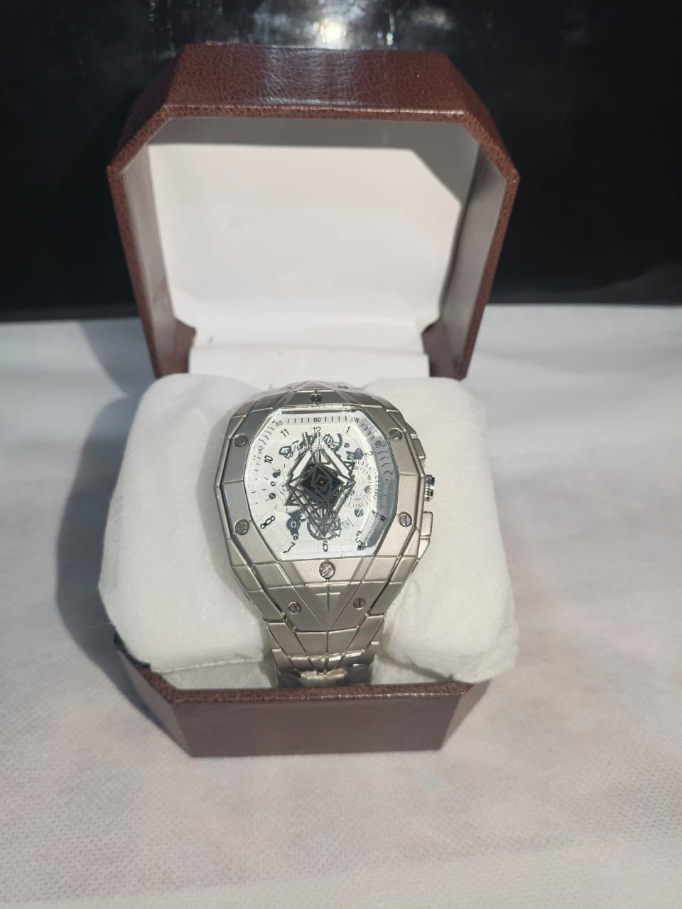 Hublot Classic Fusion – Luxury Swiss Timepiece